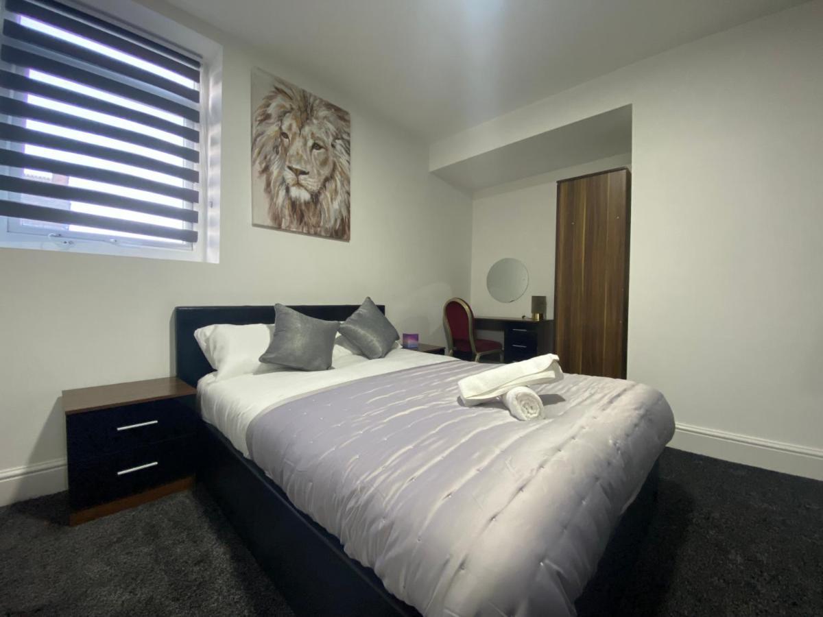Hotel Royal Blackburn  Buitenkant foto