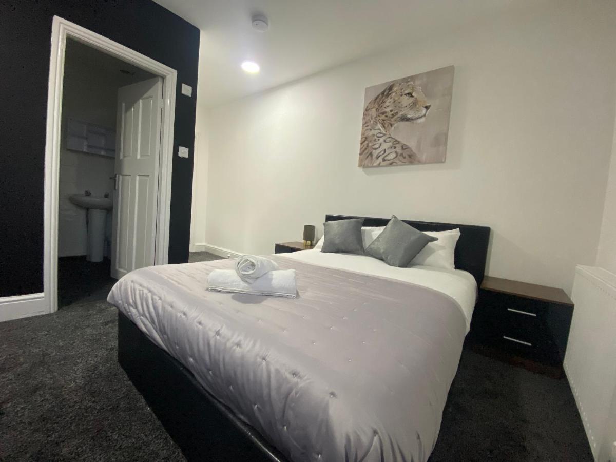 Hotel Royal Blackburn  Buitenkant foto
